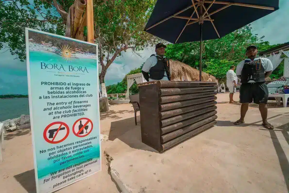 Bora Bora Beach Club - Image 20